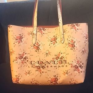Coach tote